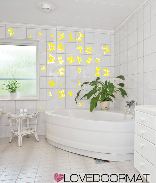 Adesivo Decorativo – Gruppo di 31 Farfalle – LOVEDOORMAT in Vinile (31 pz.) | Trasforma la tua Casa e il tuo Ufficio, design unico e di alta qualità. Facili da applicare e rimuovere, ogni spazio diventa speciale