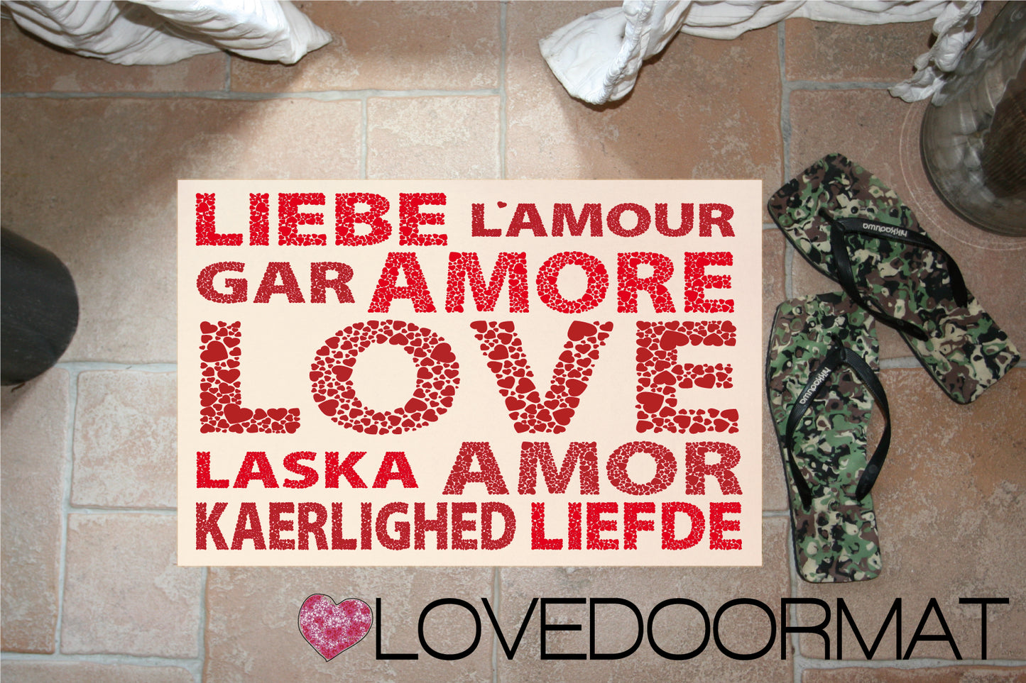 Zerbino Personalizzabile – Mondo D'Amore – LOVEDOORMAT in Feltro, Fondo in Gomma, 100% asciugapassi