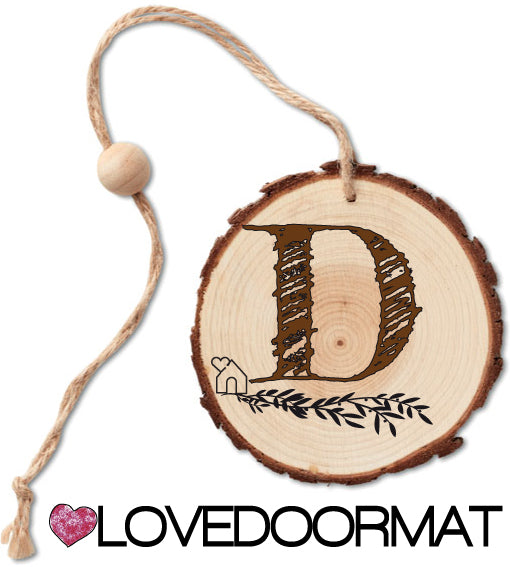 Rondella - Monogramma - LOVEDOORMAT in Legno, 100% BIO, dipinto a mano con Lettera D e Design, da appendere, cm 40x12x3