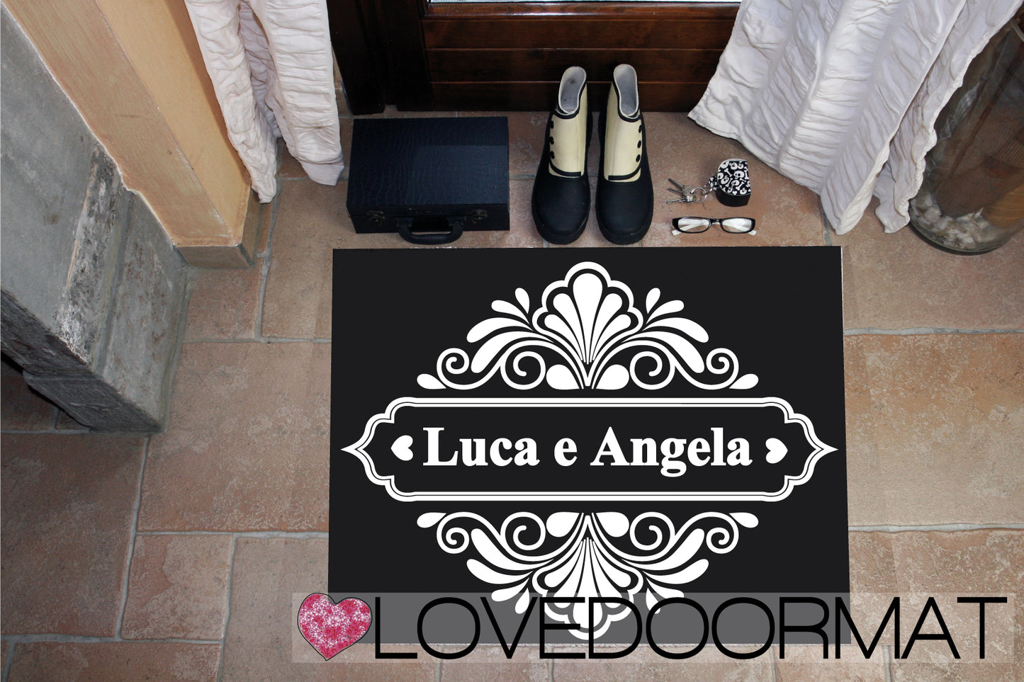 Zerbino Personalizzato – Grange, Tuo Testo – LOVEDOORMAT in Pvc, Fondo in Gomma, 100% Impermeabile