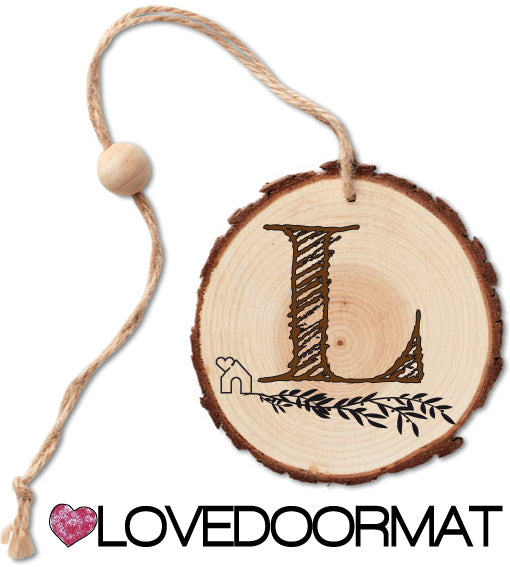 Rondella - Monogramma - LOVEDOORMAT in Legno, 100% BIO, dipinto a mano con Lettera L e Design, da appendere, cm 40x12x3