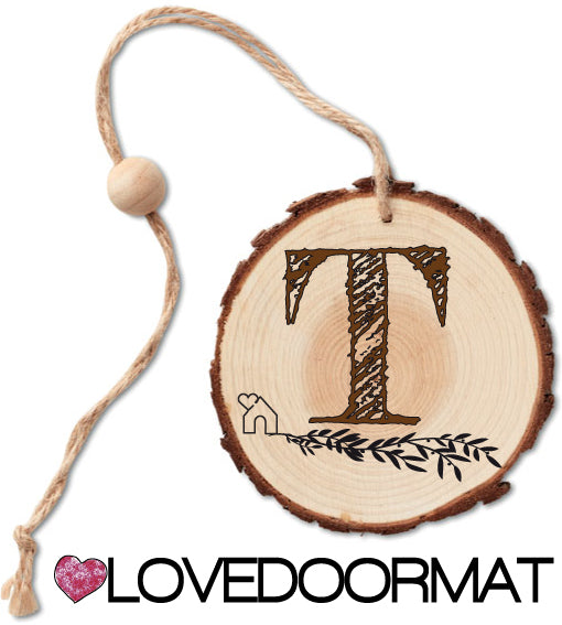 Rondella - Monogramma - LOVEDOORMAT in Legno, 100% BIO, dipinto a mano con Lettera T e Design, da appendere, cm 40x12x3