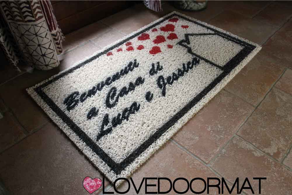Zerbino Personalizzato – Benvenuti A Casa, Tuo Testo – LOVEDOORMAT in Pvc, Fondo in Gomma