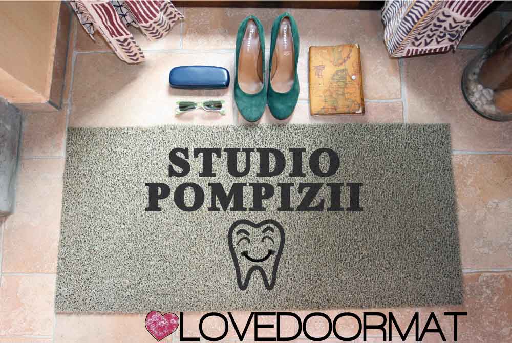 Zerbino Personalizzato – Dentista Sorriso – LOVEDOORMAT in Pvc, Fondo in Gomma, 100% Impermeabile