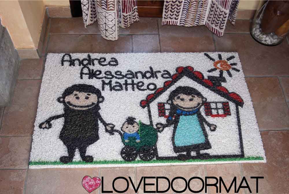 Zerbino Personalizzato da Esterno – Fumetto Famiglia – LOVEDOORMAT in Pvc, Fondo in Gomma e Con I Tuoi Personaggi