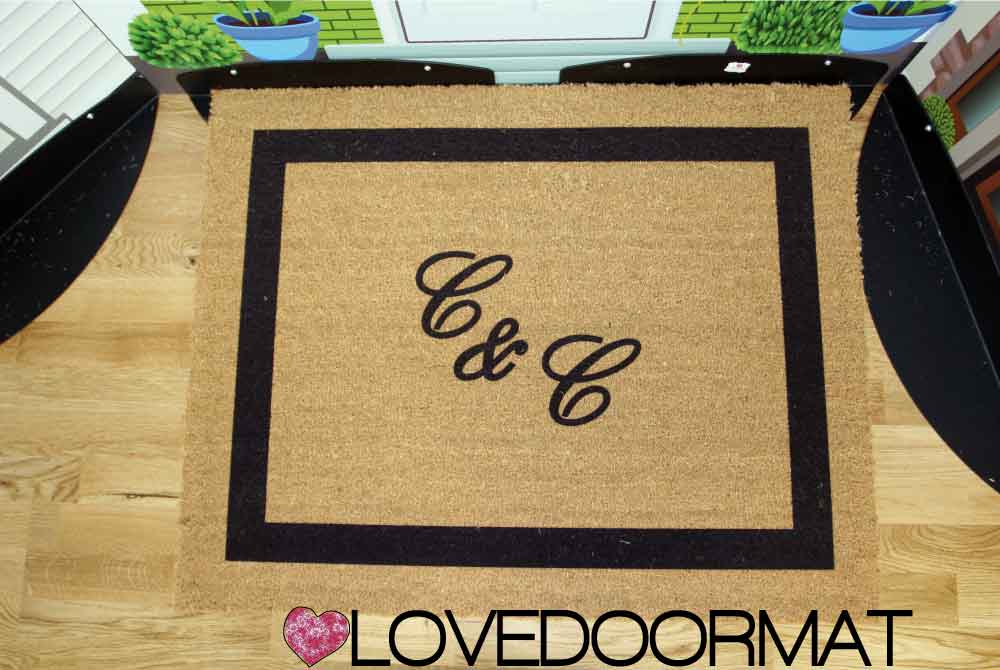 Zerbino Personalizzato – Tue Iniziali in Cornice – LOVEDOORMAT in Cocco, Fondo in Gomma 100% BIO e Con Il Tuo Testo
