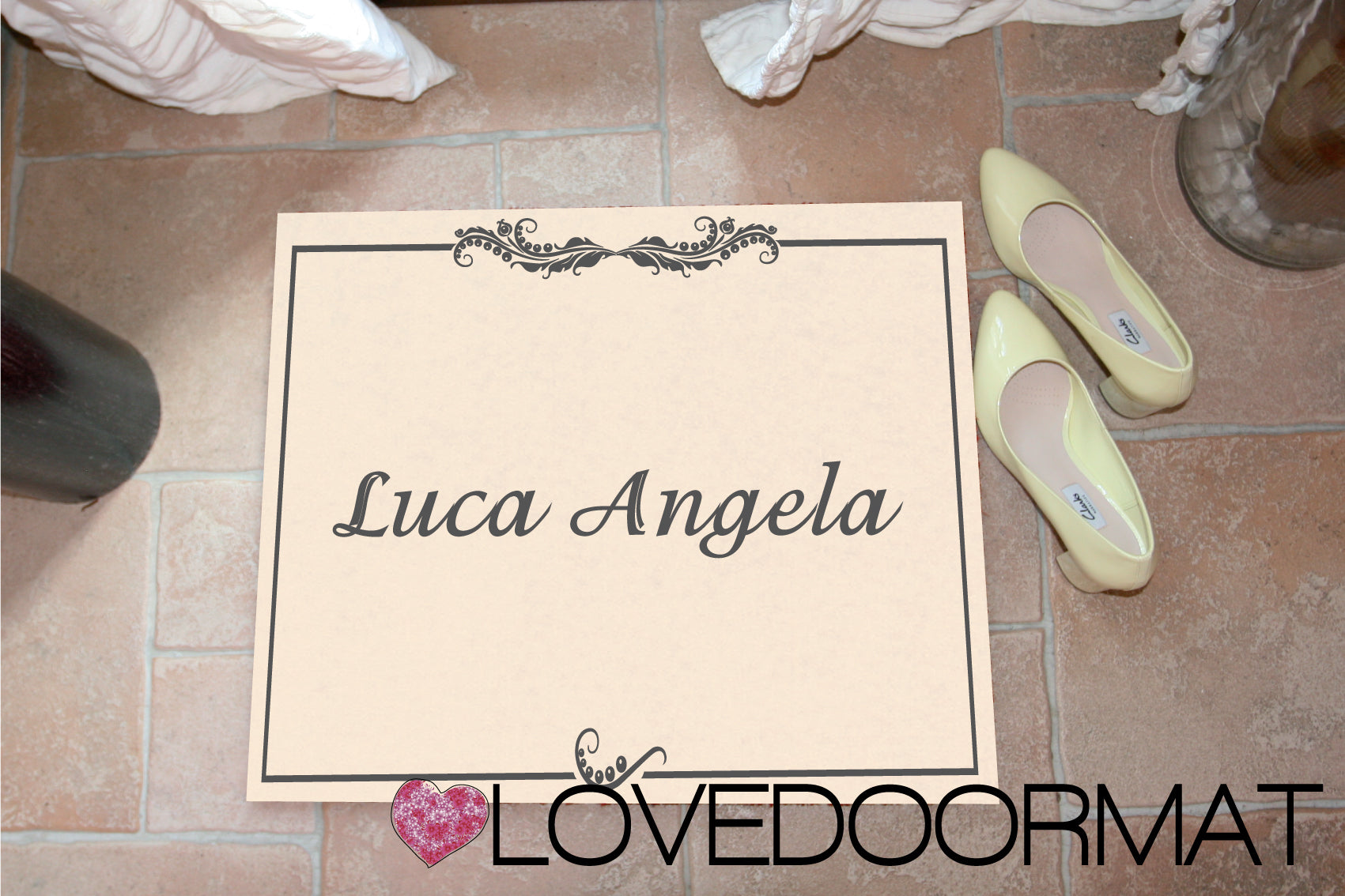 Zerbino Personalizzato – Adorabile, Tuo Testo – LOVEDOORMAT in Feltro, Fondo in Gomma