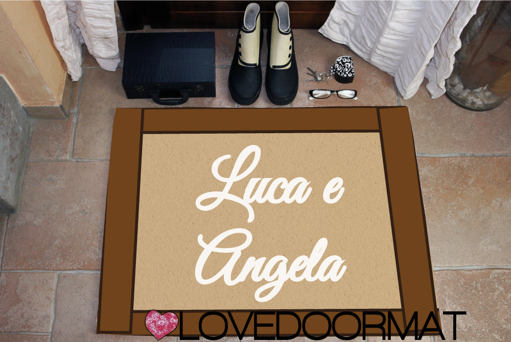 Zerbino Personalizzato – Cornice Stile, Tuo Testo – LOVEDOORMAT in Pvc, Fondo in Gomma, 100% Impermeabile