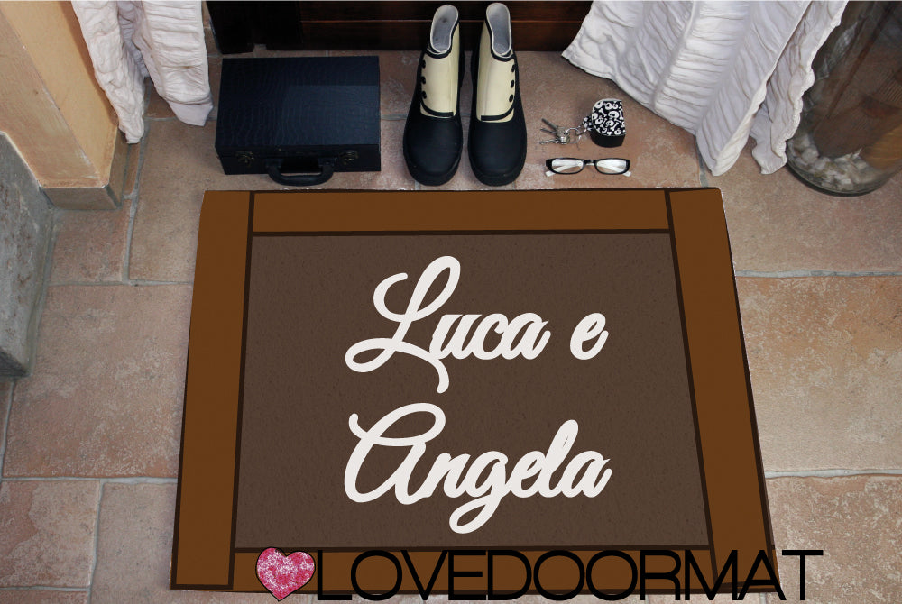 Zerbino Personalizzato – Cornice Stile, Tuo Testo – LOVEDOORMAT in Pvc, Fondo in Gomma, 100% Impermeabile