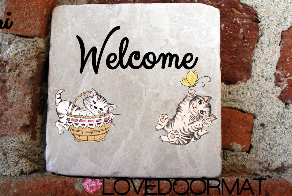 Formella Personalizzata – Gatti e Farfalla – LOVEDOORMAT in Marmo 100% Naturale