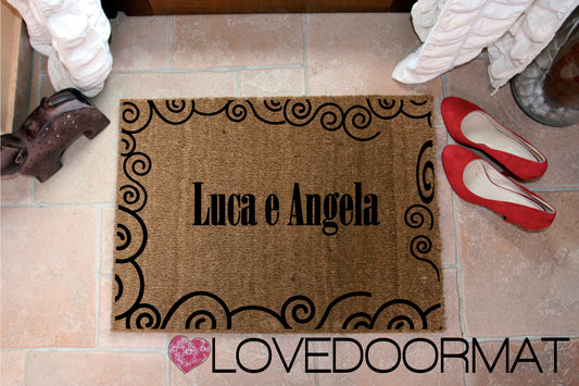 Zerbino Personalizzato – Volute, Tuo Testo – LOVEDOORMAT in Cocco, Fondo in Gomma 100% BIO